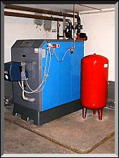 Voll-Brennwertkessel 100kW mit MAN Brenner